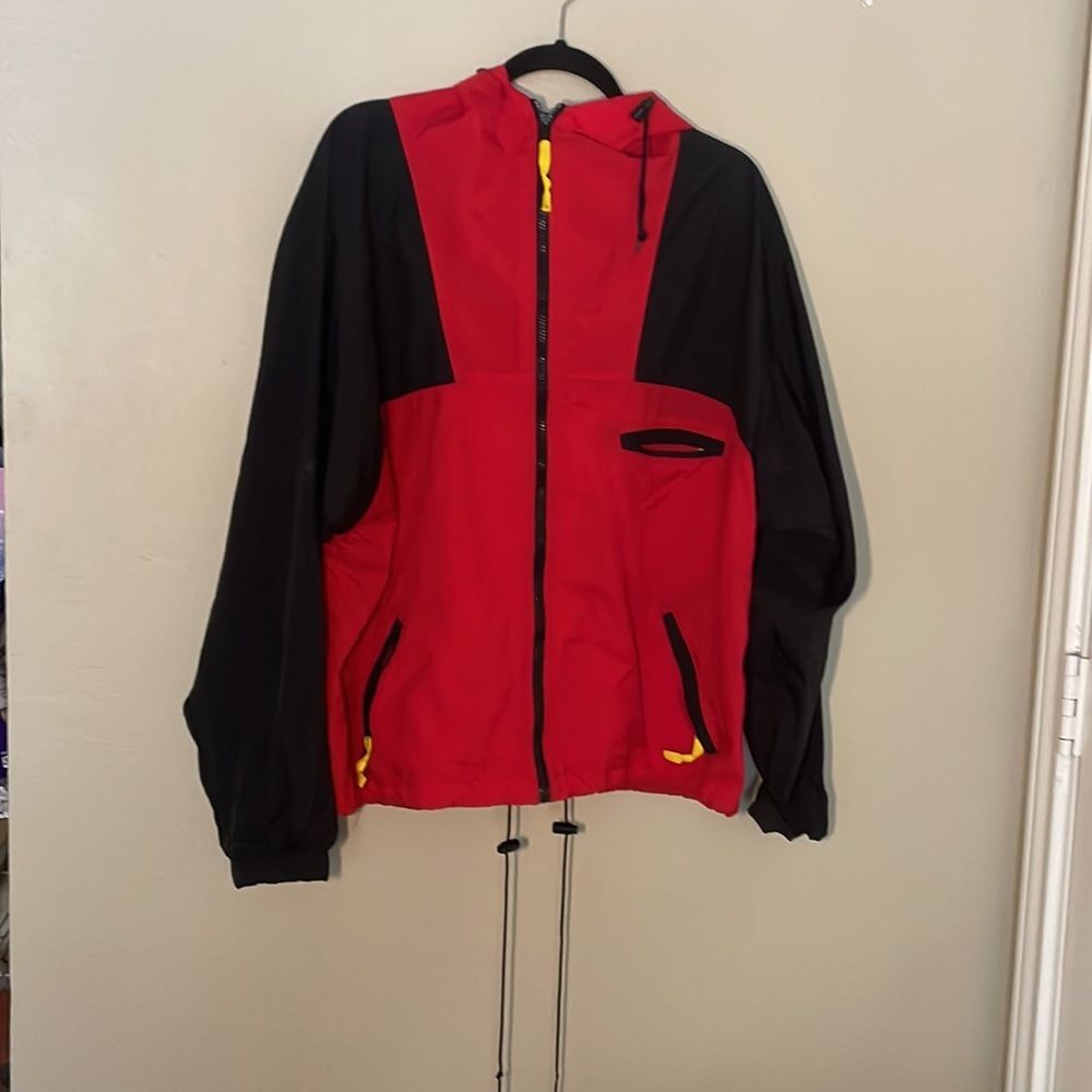 Vintage Marlboro Adventure Team Full Zip Windbreaker Red / Black Unisex Large